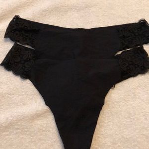 VS thongs